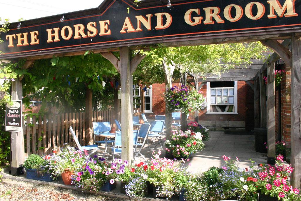 Horse & Groom B&B Westbury  Eksteriør billede