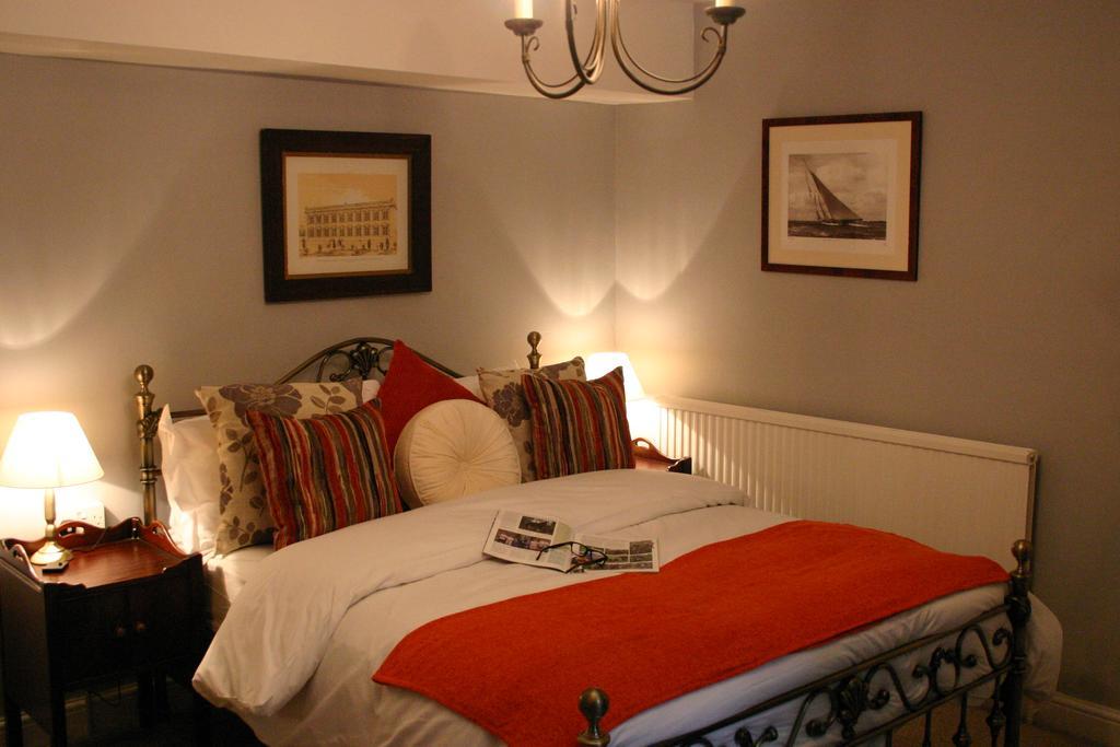 Horse & Groom B&B Westbury  Eksteriør billede